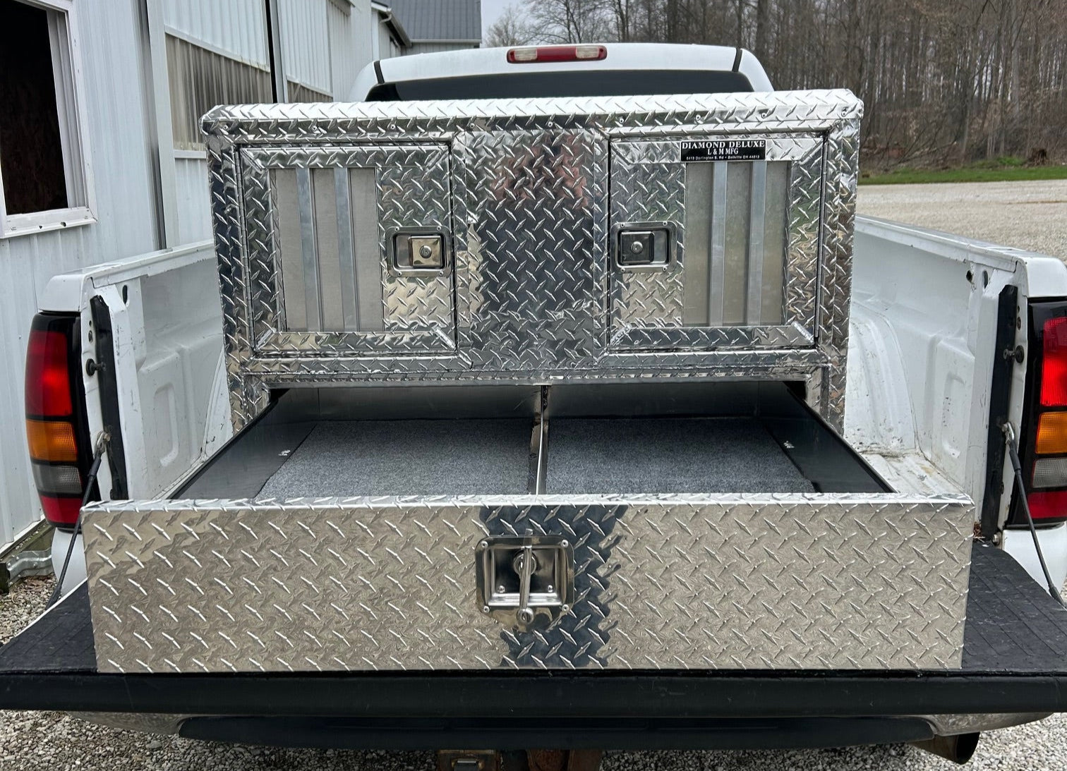 diamond d style bottom drawer dog box with divider